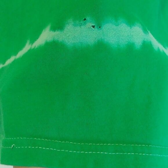 Lucky Charms. Graphic T-shirt. Size small. Good condition. - Picture 4 of 5